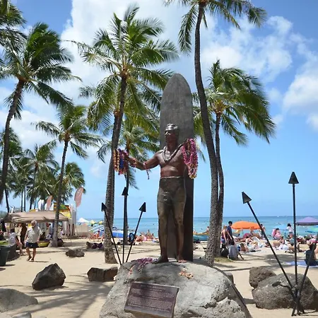 Kuhio Village 810A King Studio, Waikiki Ocean View!